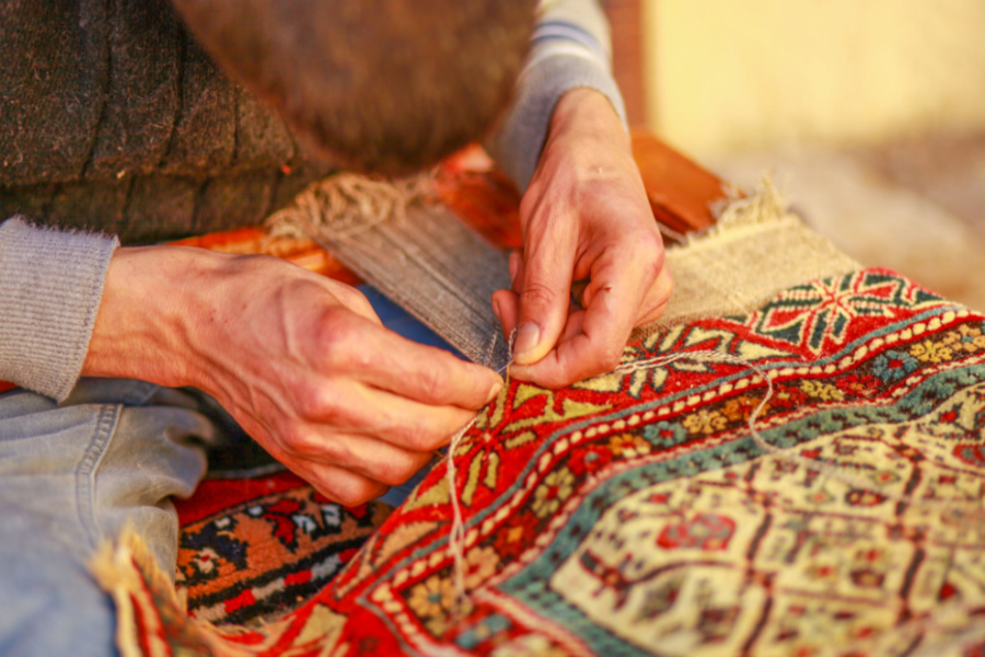 Woven Rug St. Louis Hills, MO | St. Louis Hills, MO handmade rugs | Rugs by Saga